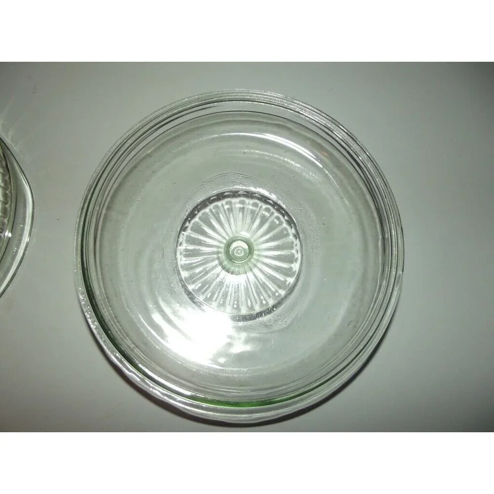Pyrex 024 Clear Light Green Tint 2 Quart Casserole W/Lid
